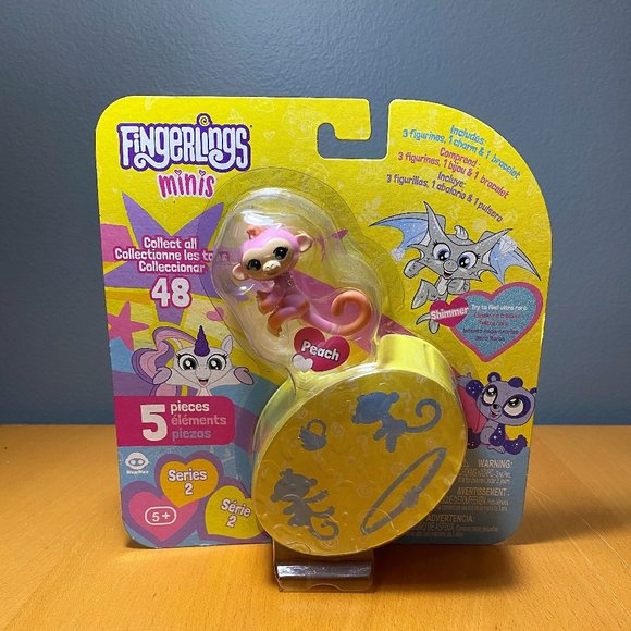 Fingerlings Minis Banana Blister Series 2 - Peach - Picture 1 of 3
